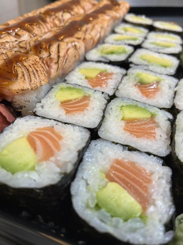 Ajándékötletek sushi rajongóknak – Lepd meg szeretteidet japán stílussal